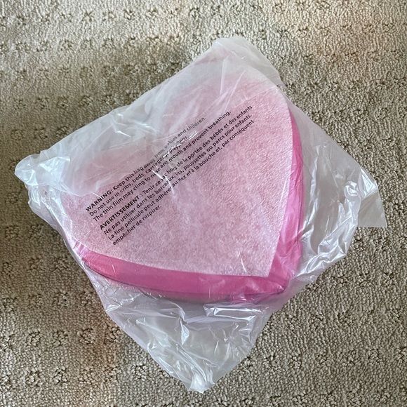 Victoria’s Secret heart purse - Picture 6 of 8